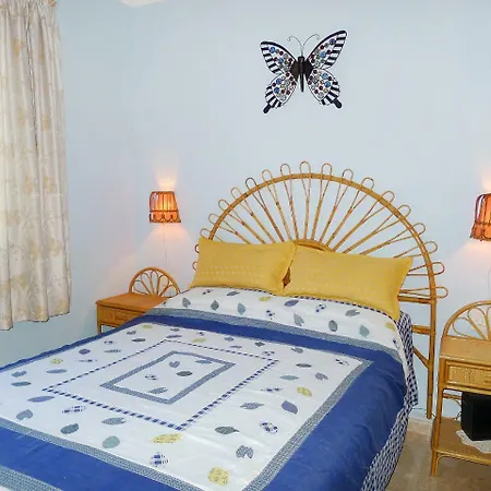 Nyaraló Etxe Zuri By Interhome Calpe