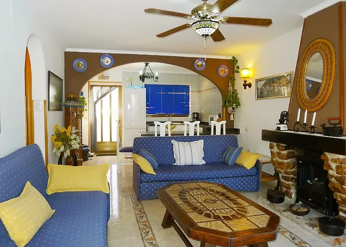 Сasa de vacaciones Etxe Zuri By Interhome